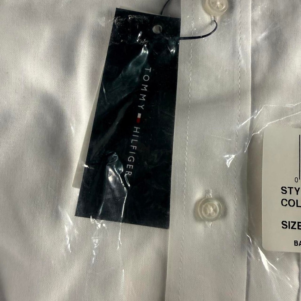 Tommy Hilfiger white button up shirt size 14 Boys - Picture 4 of 5